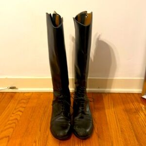 RIDING BOOTS SIZE 8